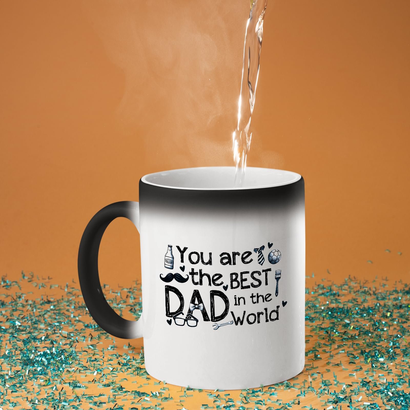 710eb97zcpl.jpg Hot water poured into the Best Dad in the World sketch colour changing mug as the design appears