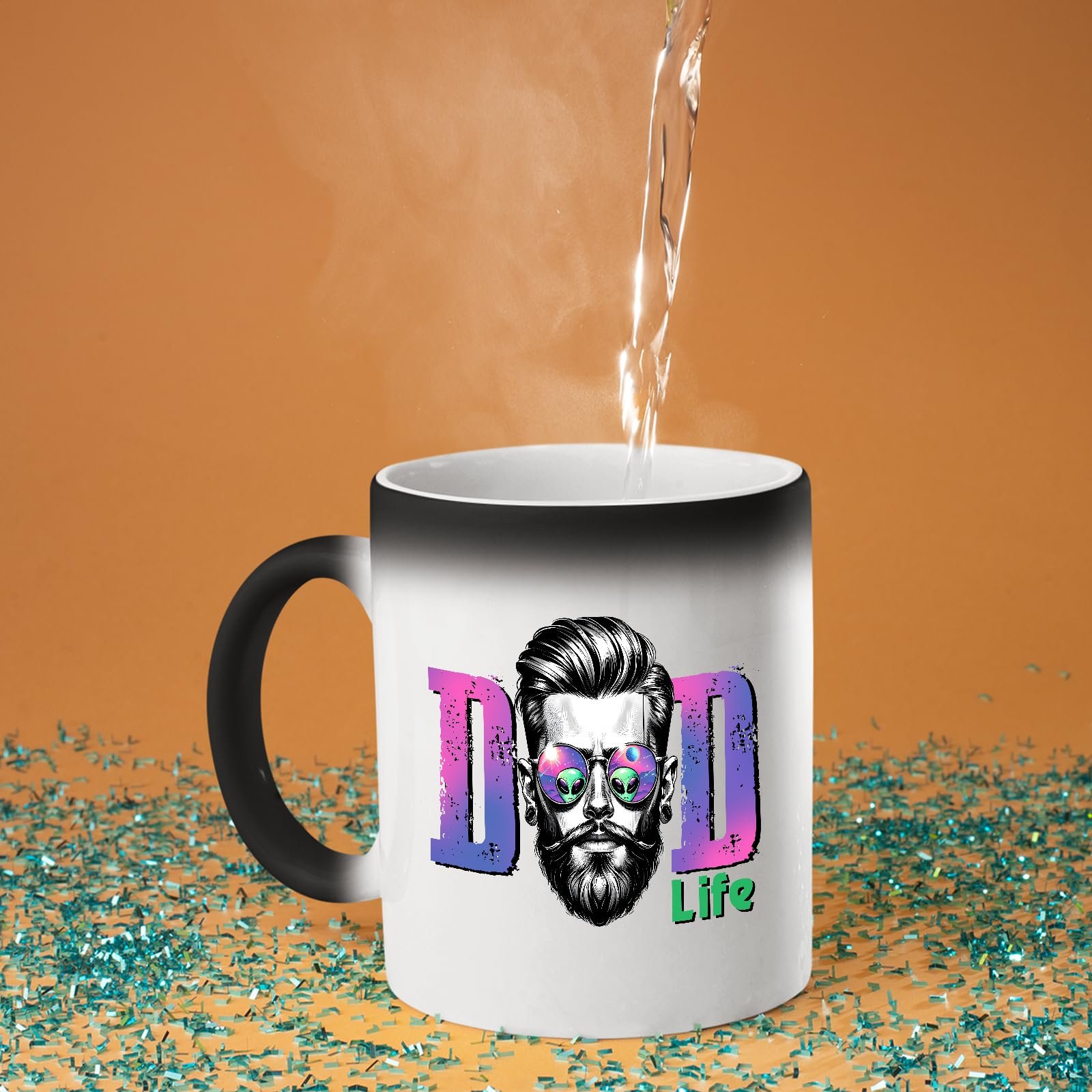 71jglzshspl.jpg Hot water poured into the Dad Life bearded dad colour changing mug as the design appears