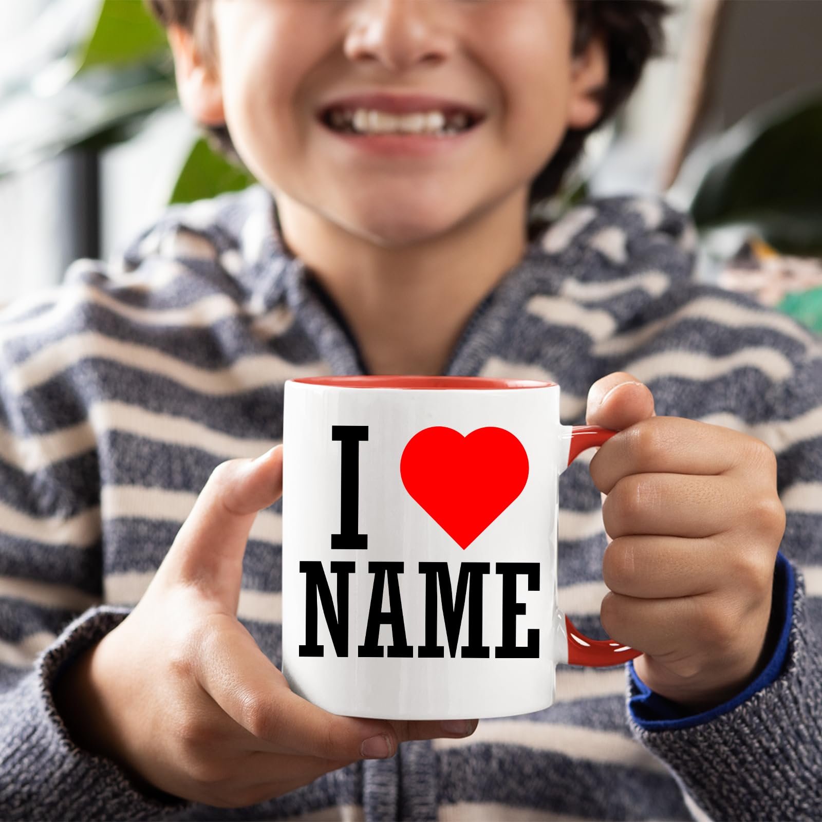 71up5nuvt0l.jpg Boy holding a personalised I love name mug with a red handle
