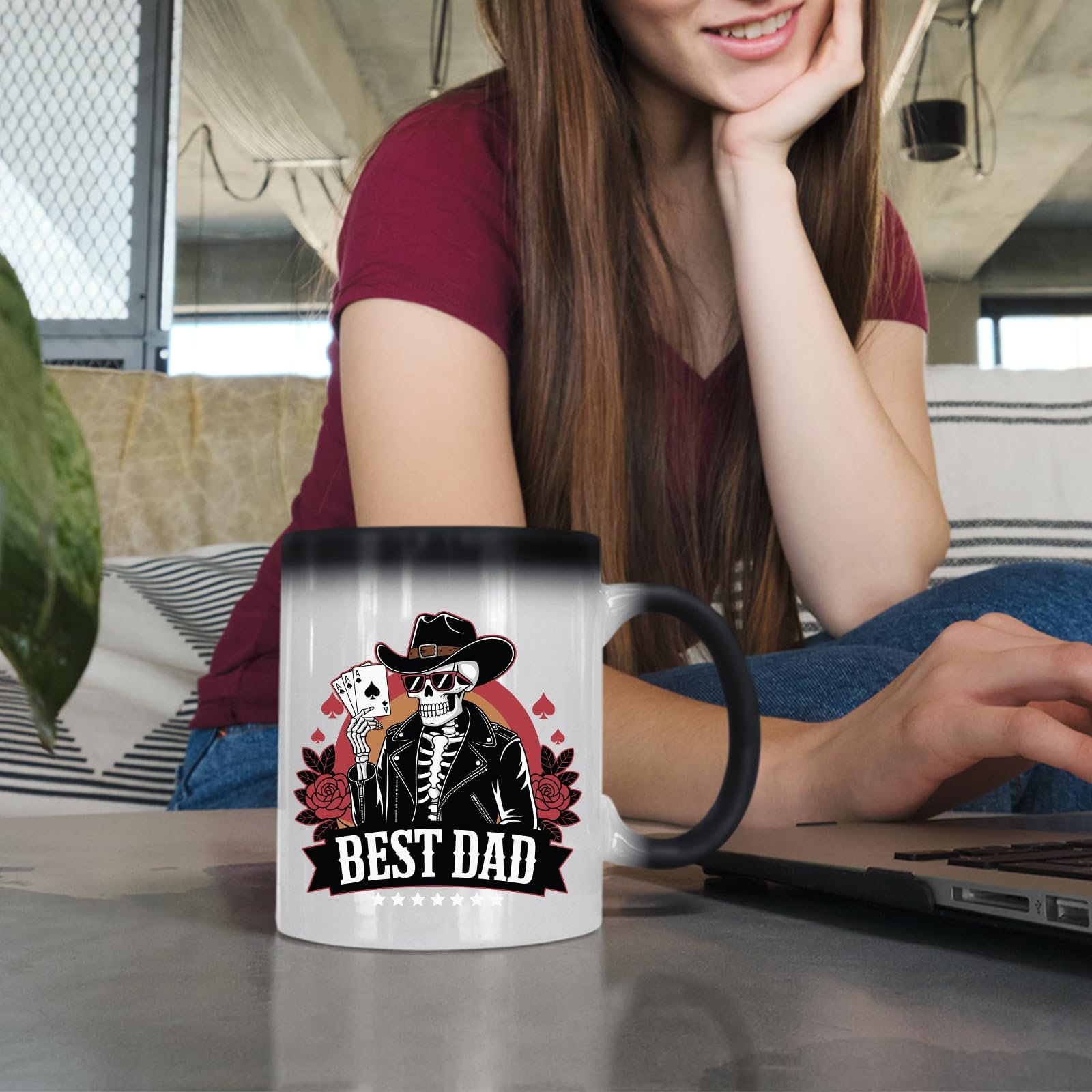 71t86nwmdnl.jpg Woman at a laptop with the Best Dad skeleton cowboy colour changing mug