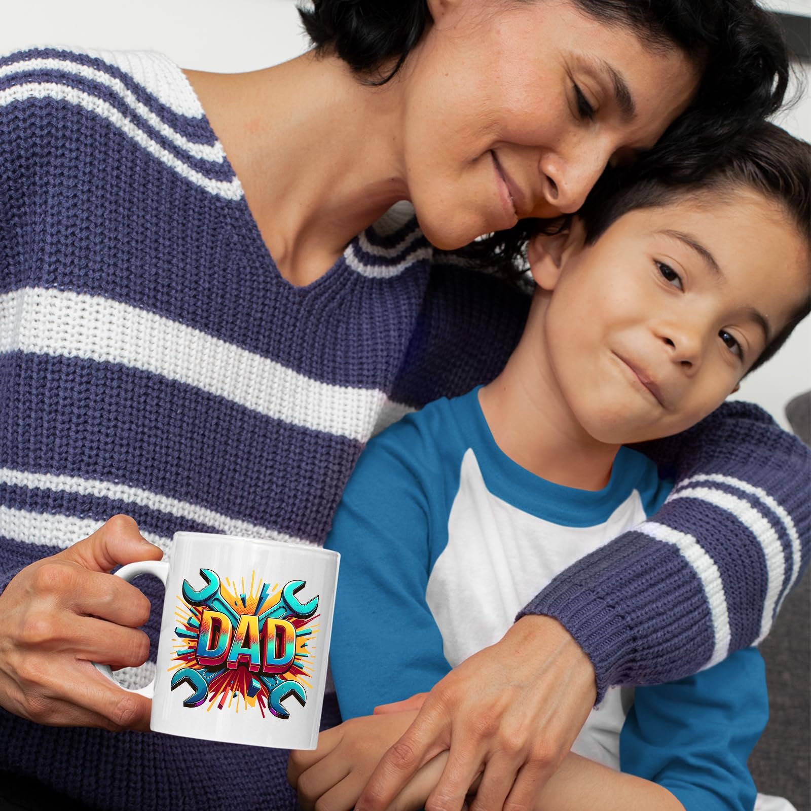 81eewoj5o4l.jpg Mum and son with the DAD spanners mug